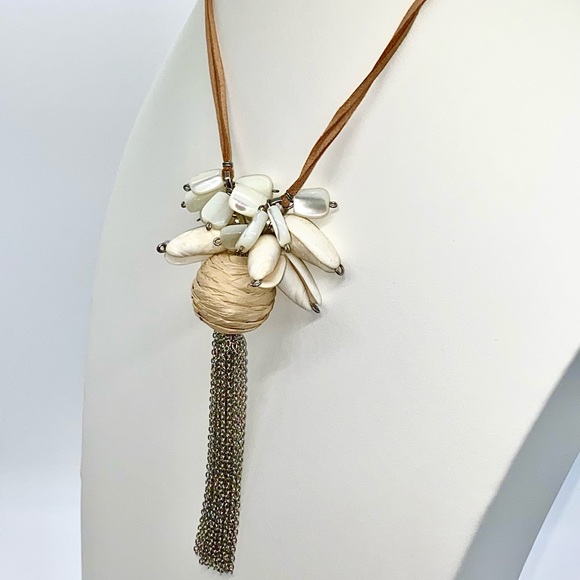 Ladies Multi-Medium Necklace! - Picture 2 of 9